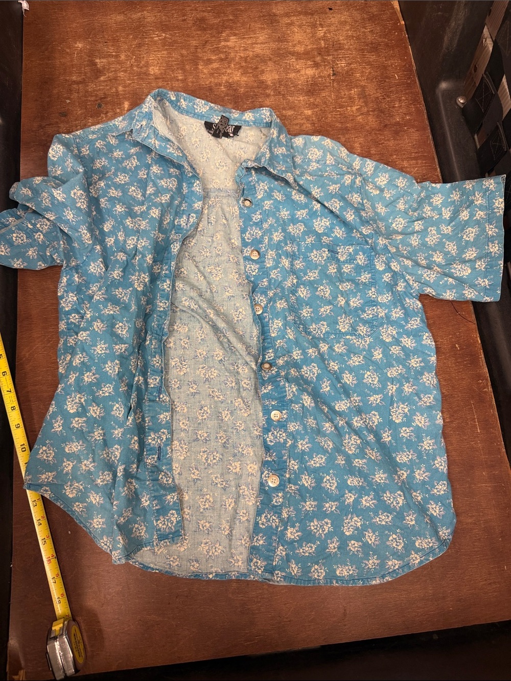 Light Blue Floral Short-Sleeve Button-Down Shirt